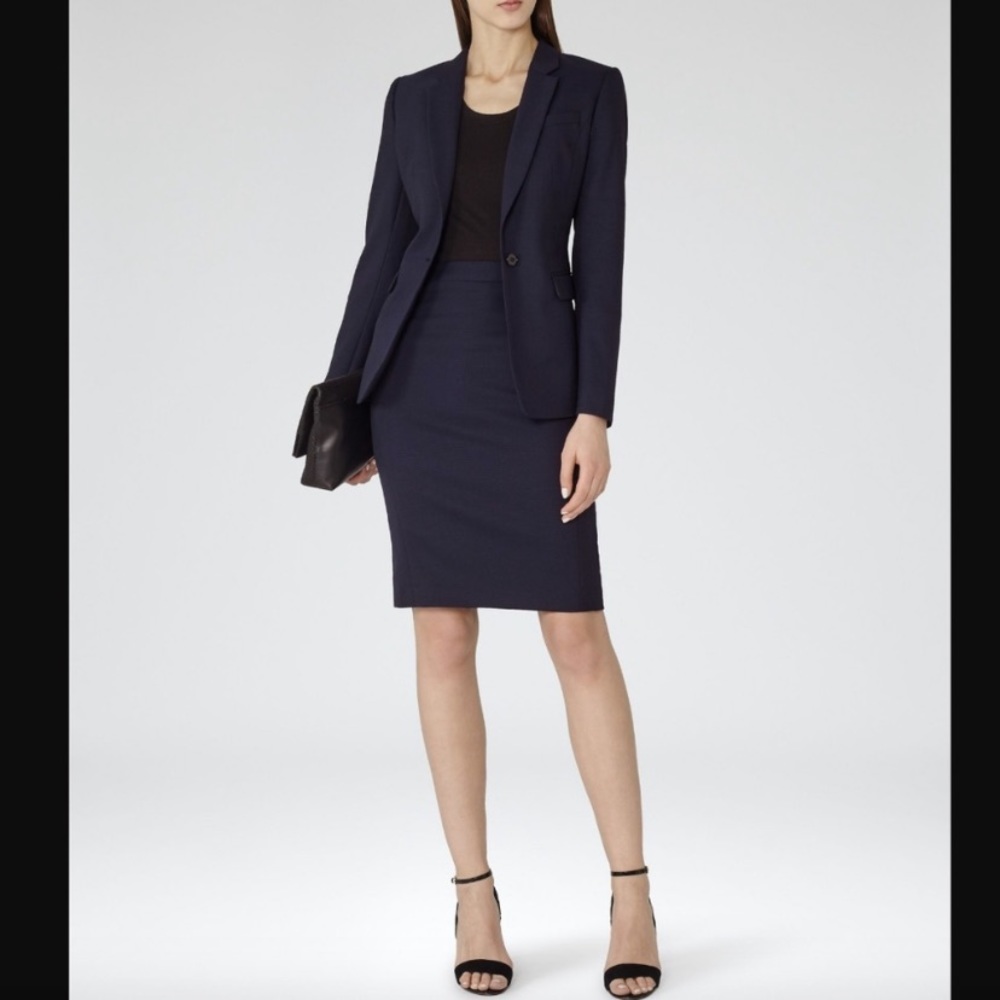 Elegant Navy Pencil Skirt